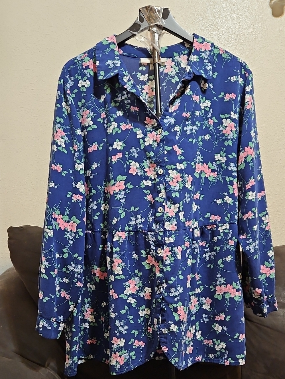 Women's Navy Floral Button-Up Blouse